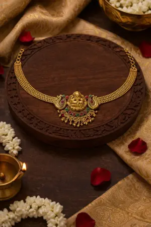 Choker with Red and Green Gemstones