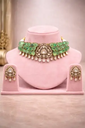 Emerald Dewdrop Kundan Choker Set