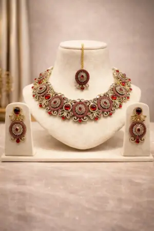 Ruby Radiance Antique Necklace Set
